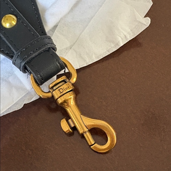 BRAND NEW! Black and Tan Crossbody Bag, strap can be removed. - Picture 7 of 7